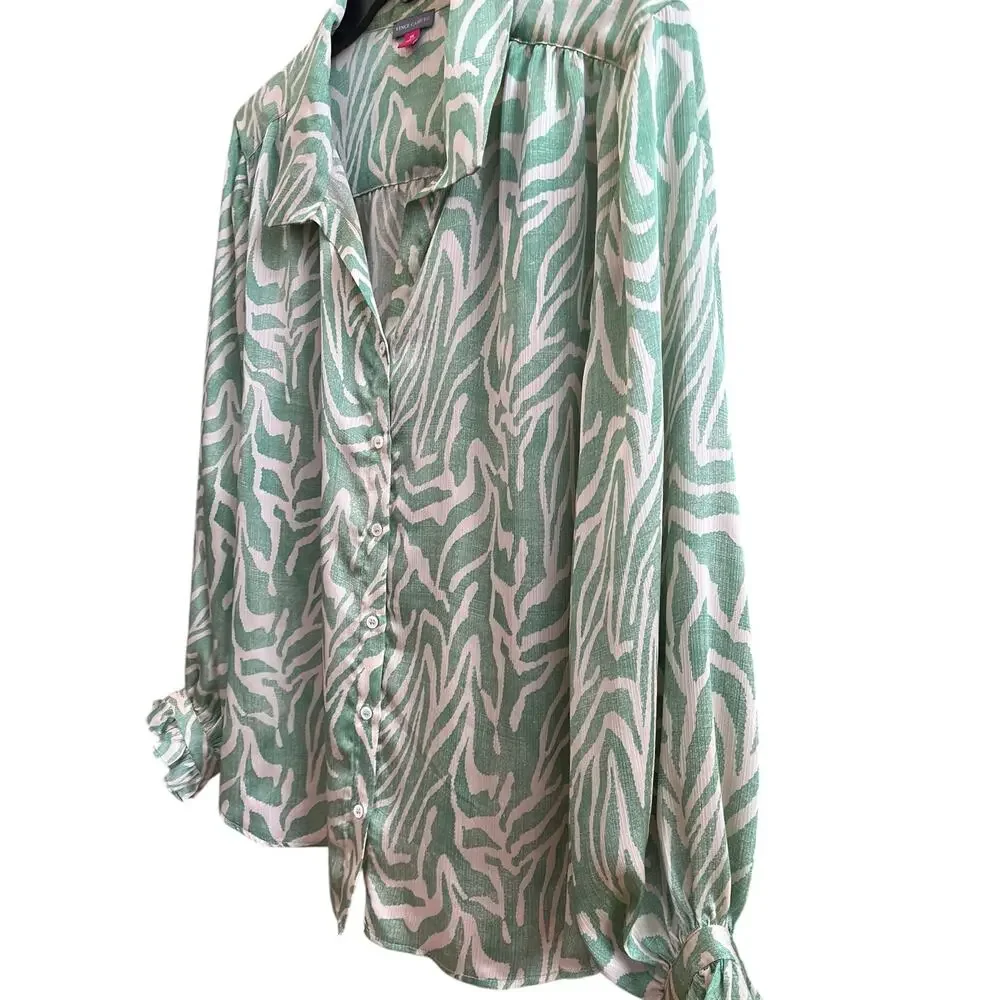 Vince Camuto Abstract Zebra Print Blouse Ruffle Top | Plus 3X, Green Cream NEW - Picture 10 of 14